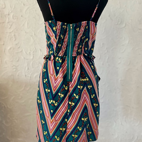 Xhilaration Silky Colorful Summer Dress Size Small with POCKETS! - Picture 3 of 8